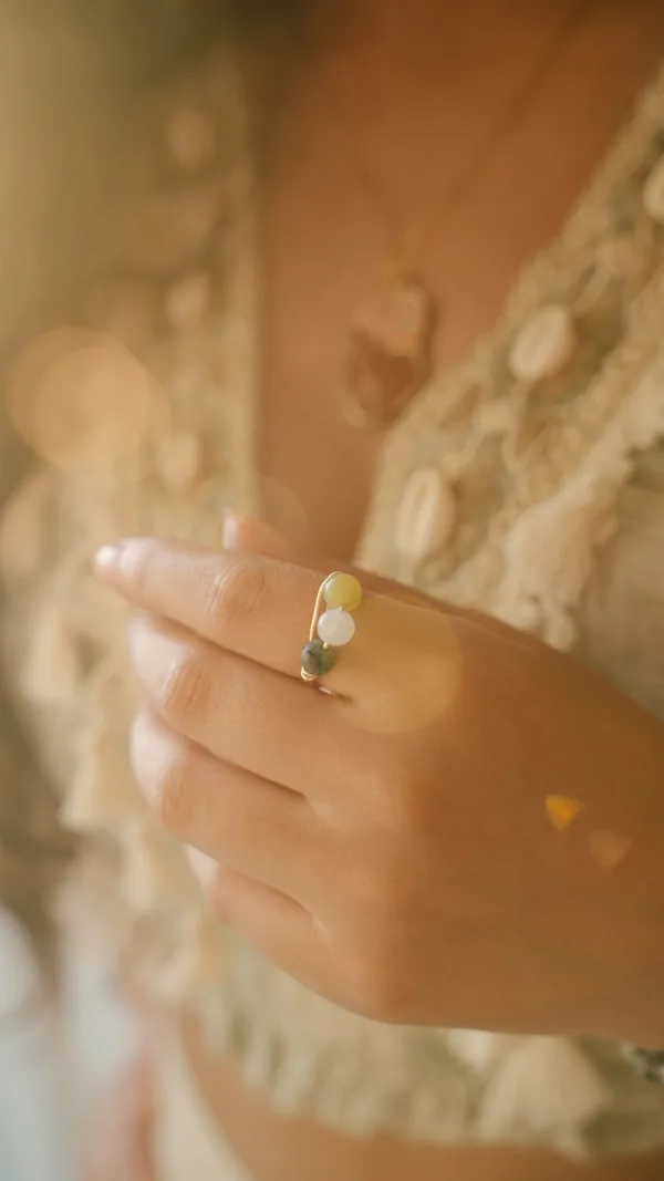 Eureka Natural collection, jewellery detail